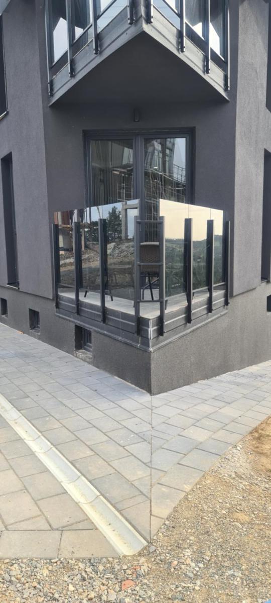 Studio Mina Divcibare - Housity