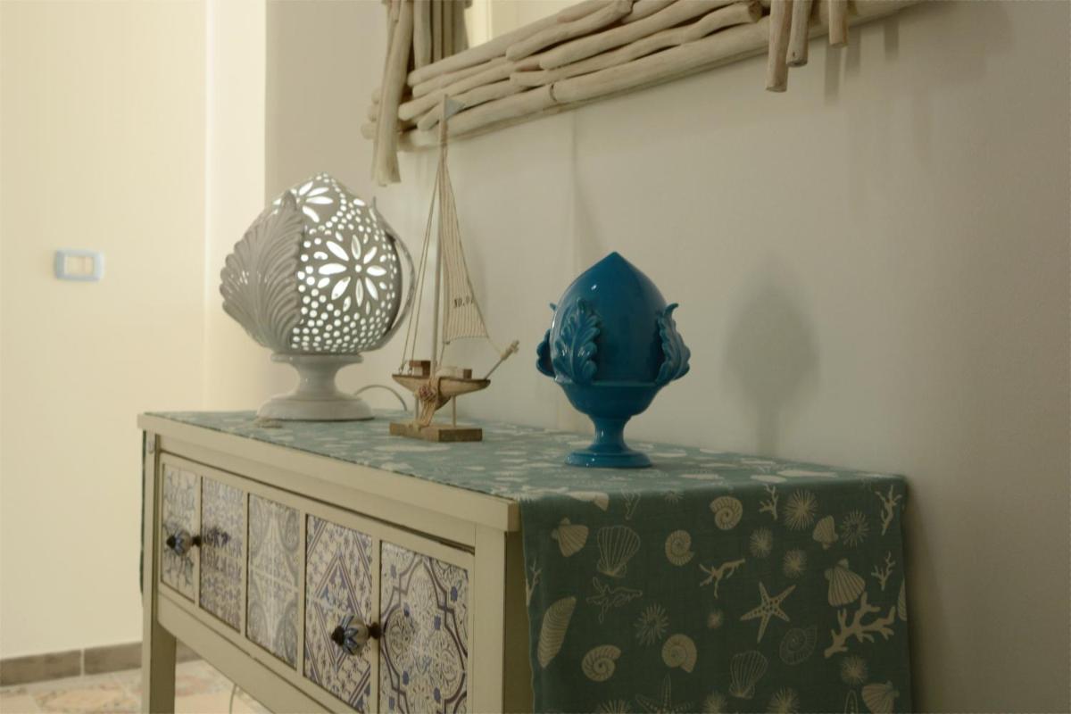 B&B LA COLIMENA - Housity