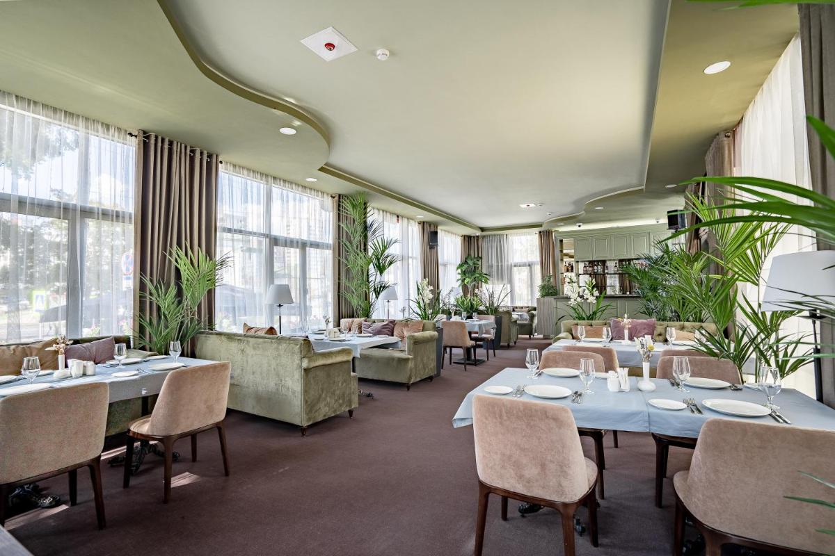Imperial Palace Hotel - Hizvo