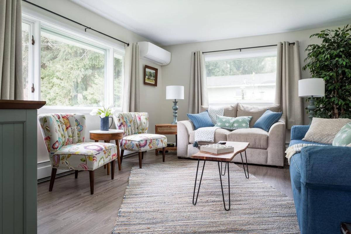 Cedar Creek Cottage Close to Downtown Traverse City Beaches and the TART Trail - Housity