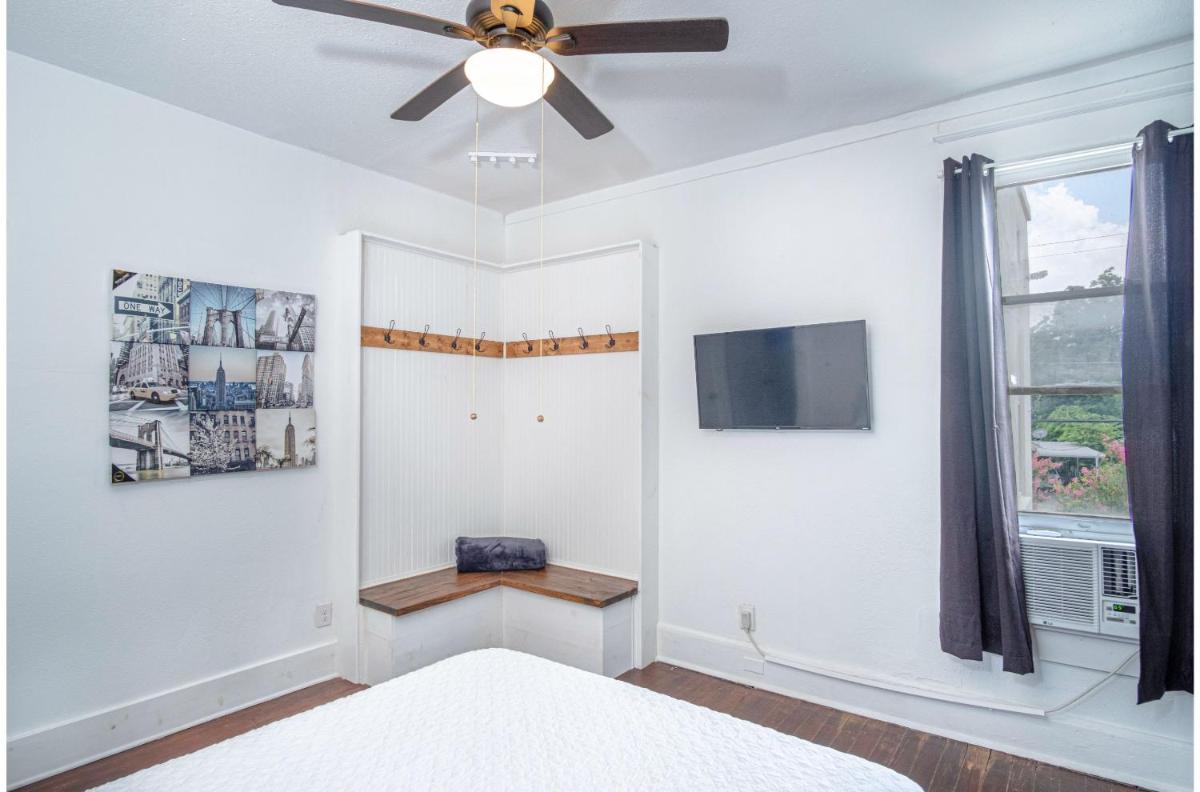 Las Carolinas Cozy #3 - Housity