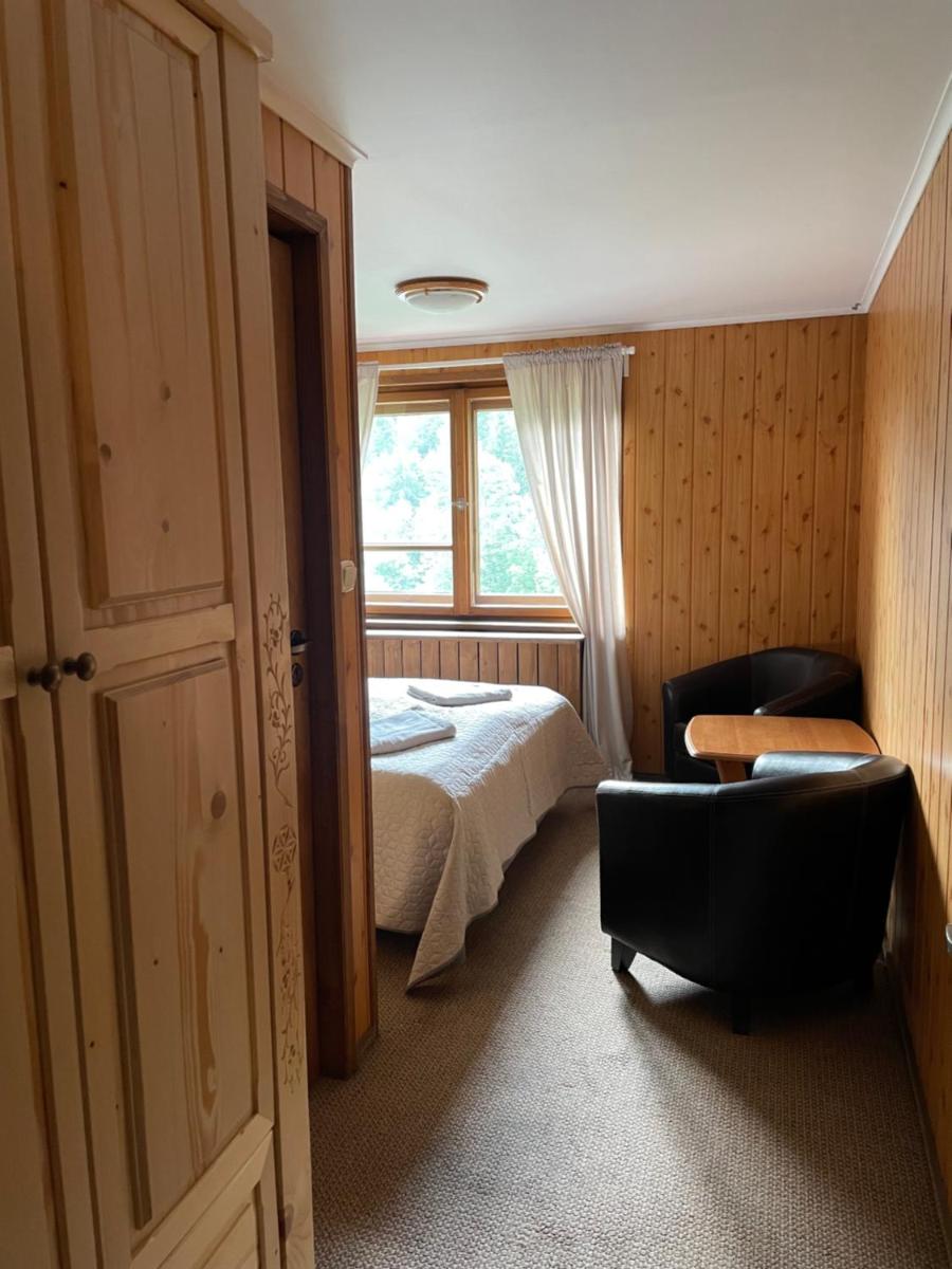 Pokój dwuosobowy Poroniec 4 - Housity