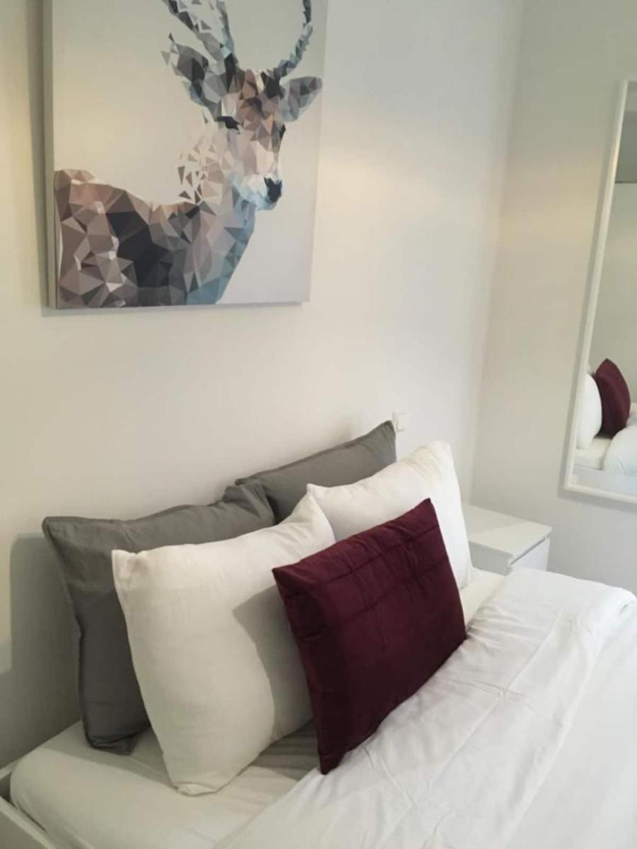 Modern 3 beds (90 m2) in convenient location in City center - Housity