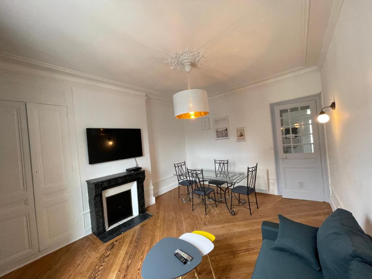 Appartement Chic F2 Centre-ville - Housity