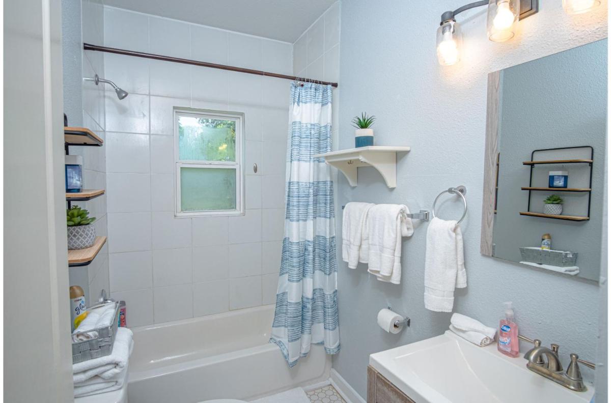 Las Carolinas Cozy #2 - Housity