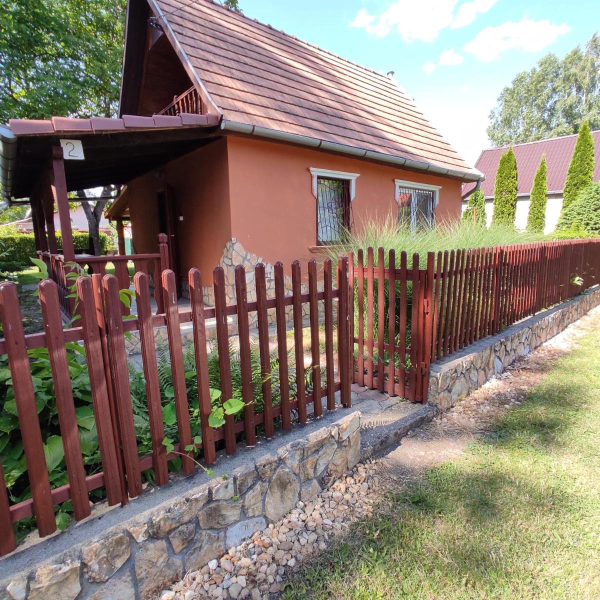 Dávid-lak - Housity