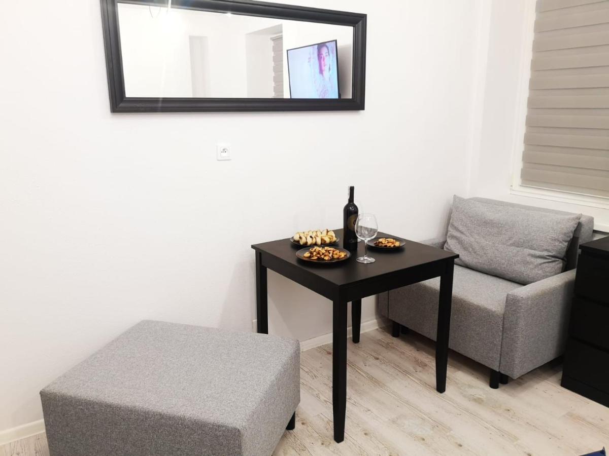 Apartamenty LENA 3 - Housity