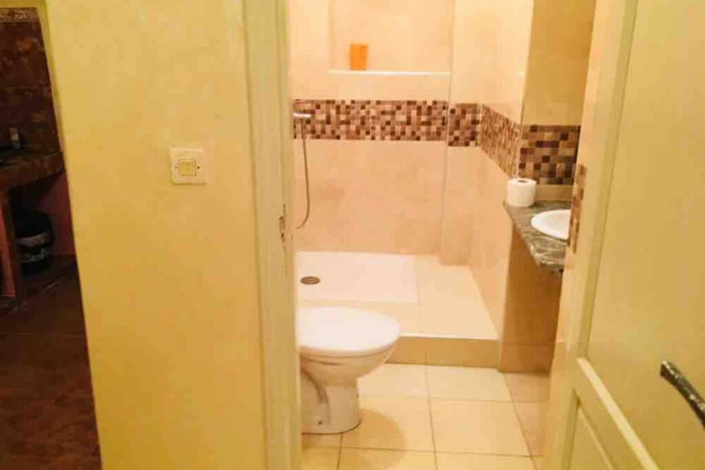 Nice 2 Bedrooms Apartment near the beach - Housity