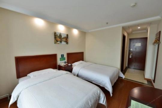 GreenTree Inn Beijing Capital Airport New International Exhibition Center Express Hotel - Housity