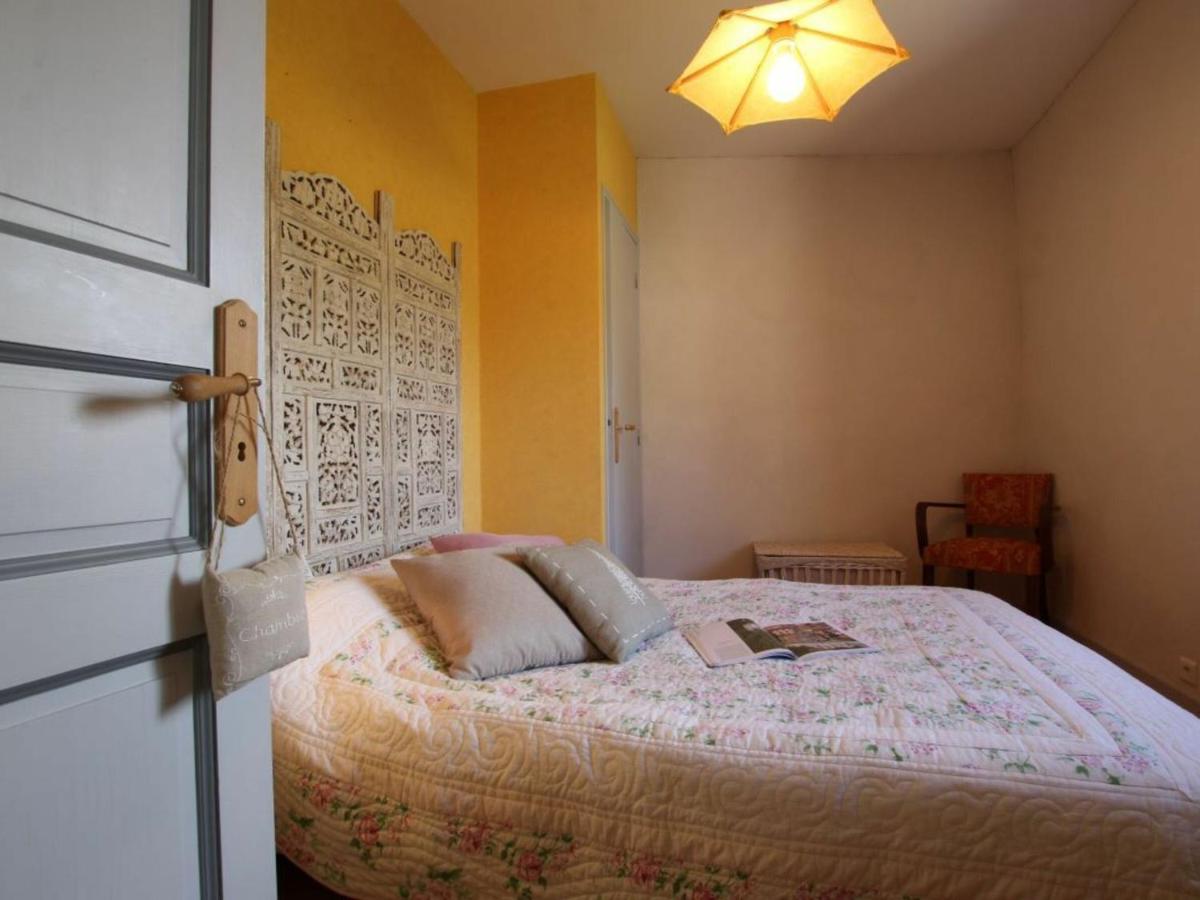 Gîte Saint-Beauzire, 4 pièces, 6 personnes - FR-1-582-210 - Housity
