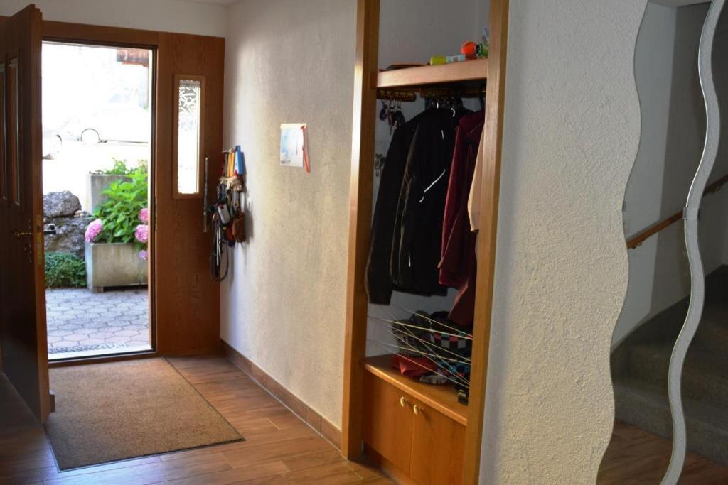 Geniessen Sie die Ruhe und den Seeblick - Housity