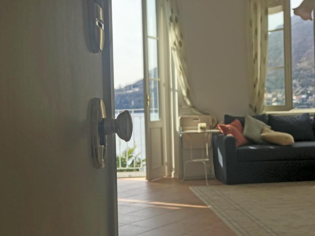 Flat Via De Benzi in Torno – Lake Como - Housity