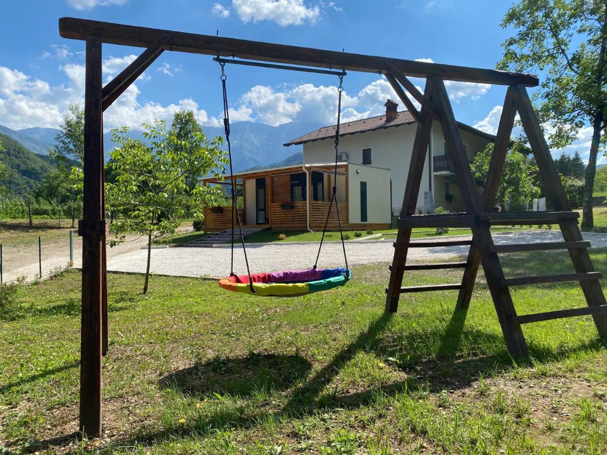 Hiša Uran - Housity