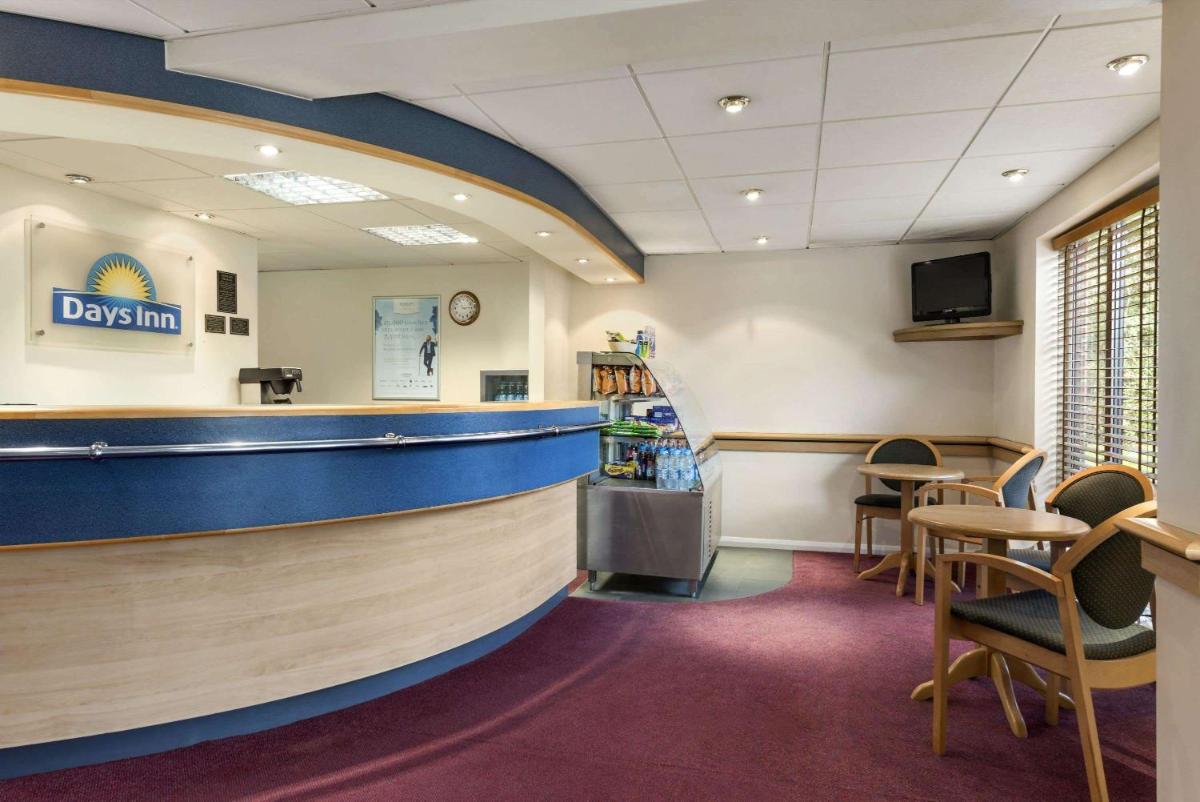 Days Inn Michaelwood M5 - Housity