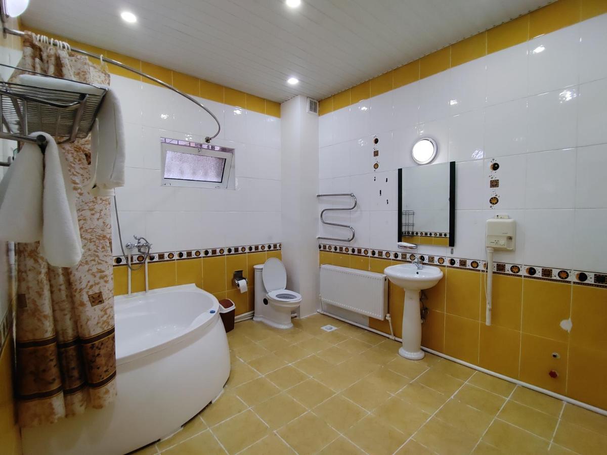 Hide Hotel - Housity