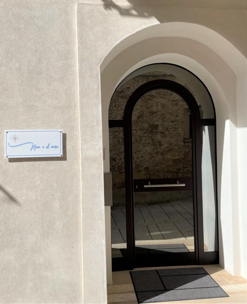 Nina e il mare - Housity