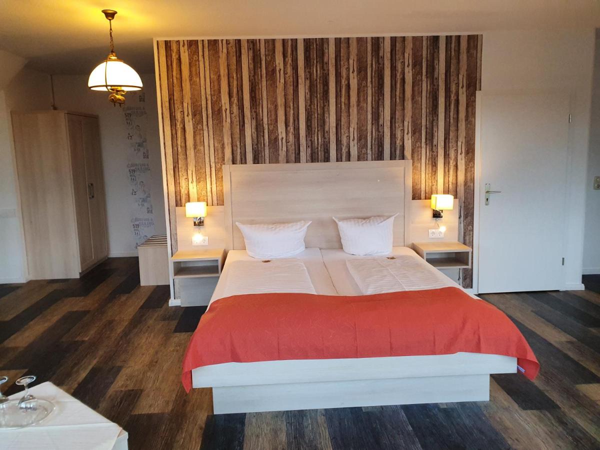 Hotel Up´n Diek - Housity