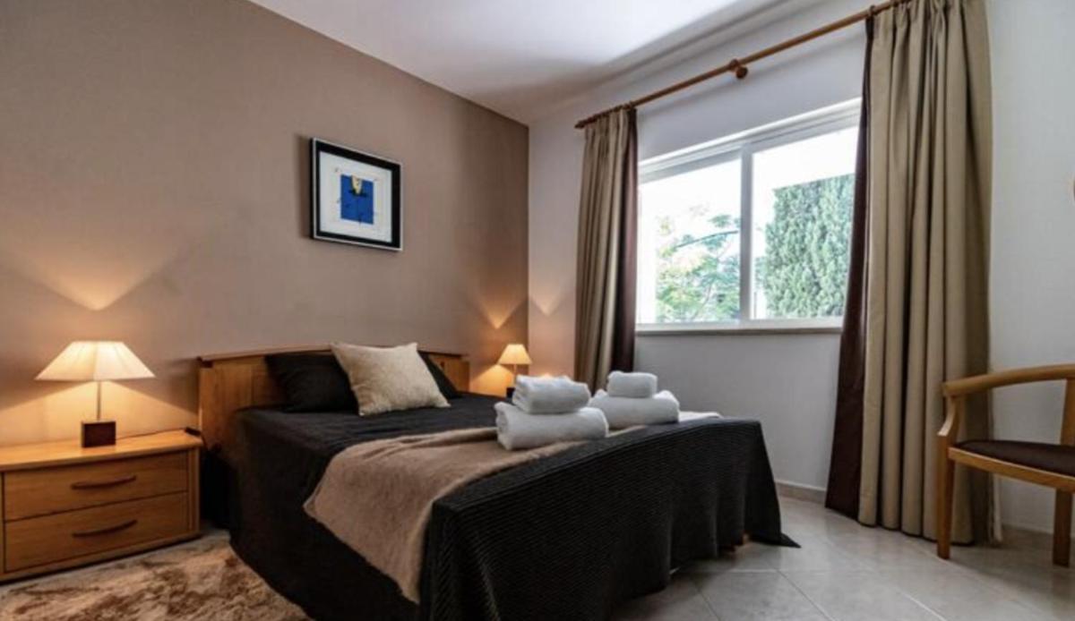Farol House - Housity