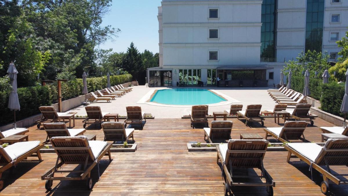 Cevahir Hotel Istanbul Asia - Housity