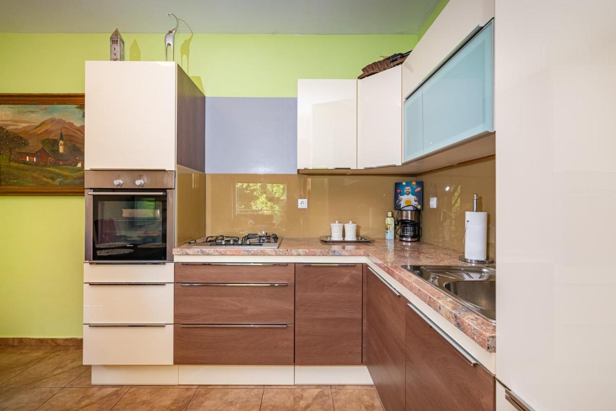 Apartments Maris - Housity