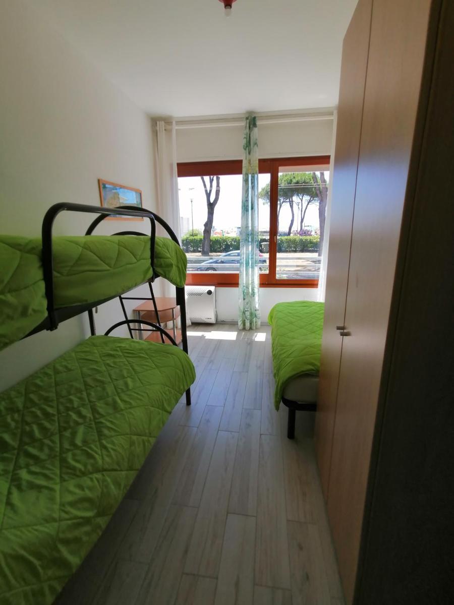 Il MARE alla finestra - Housity