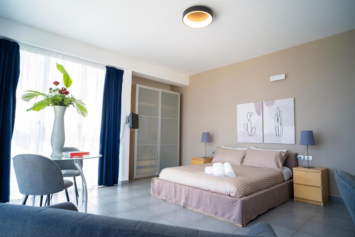 Enny Camere - Housity
