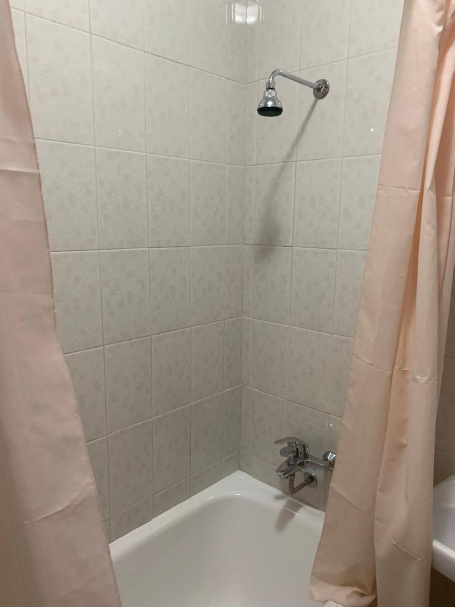 Hostal Moraleda ** - Housity