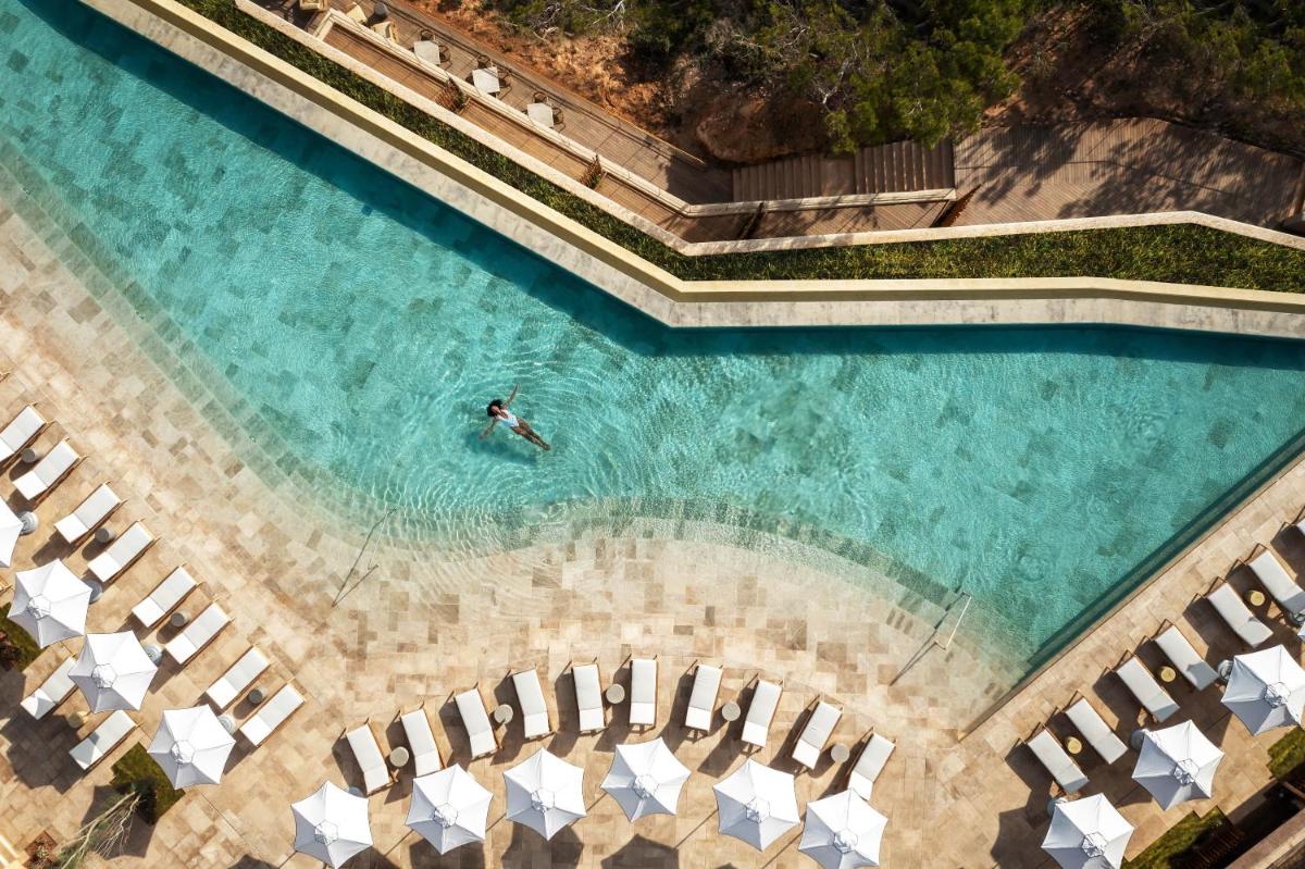 Piscina en o cerca de Six Senses Ibiza