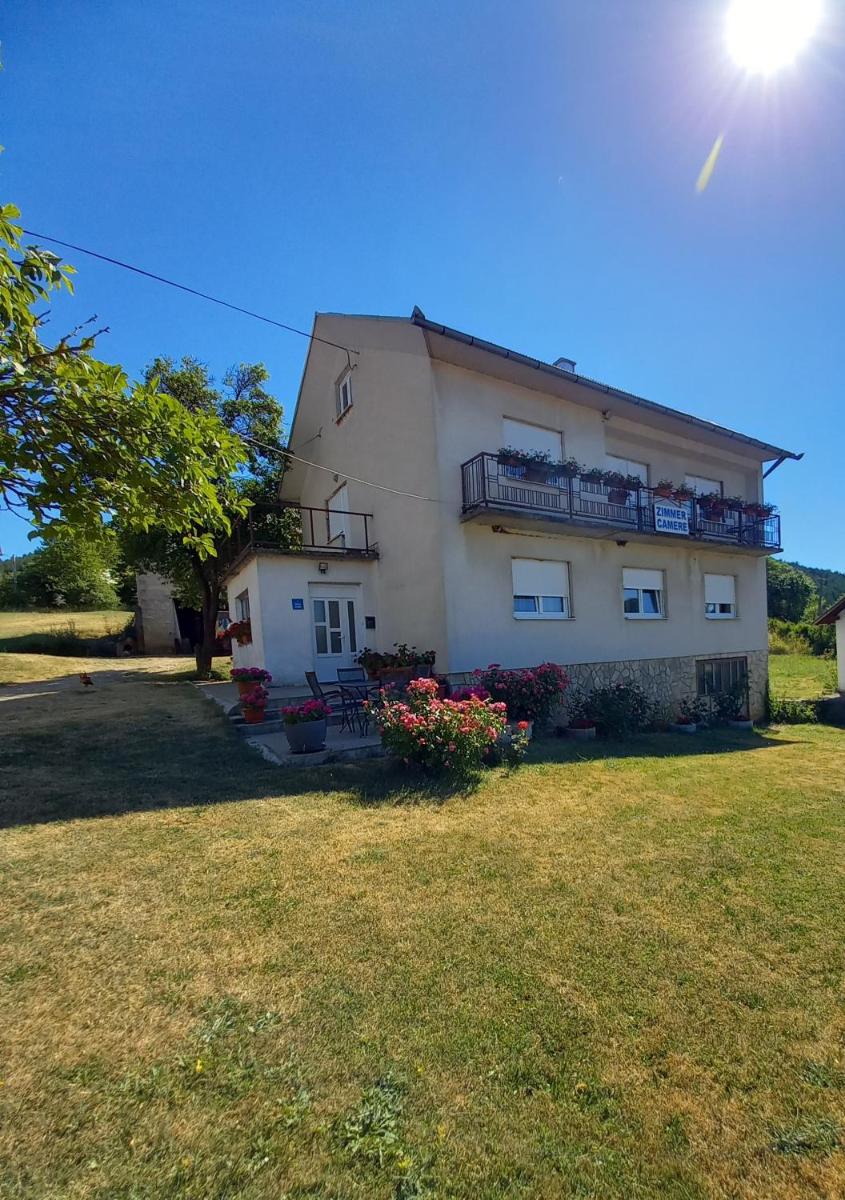 House Veljko - Housity