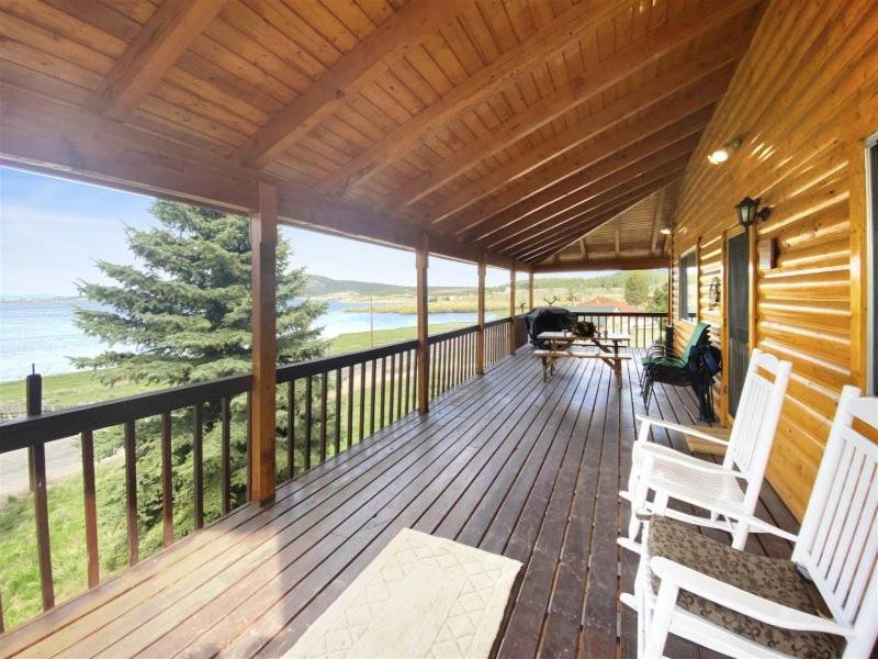 Mel`s Place Panguitch Lakeside cabin - Housity