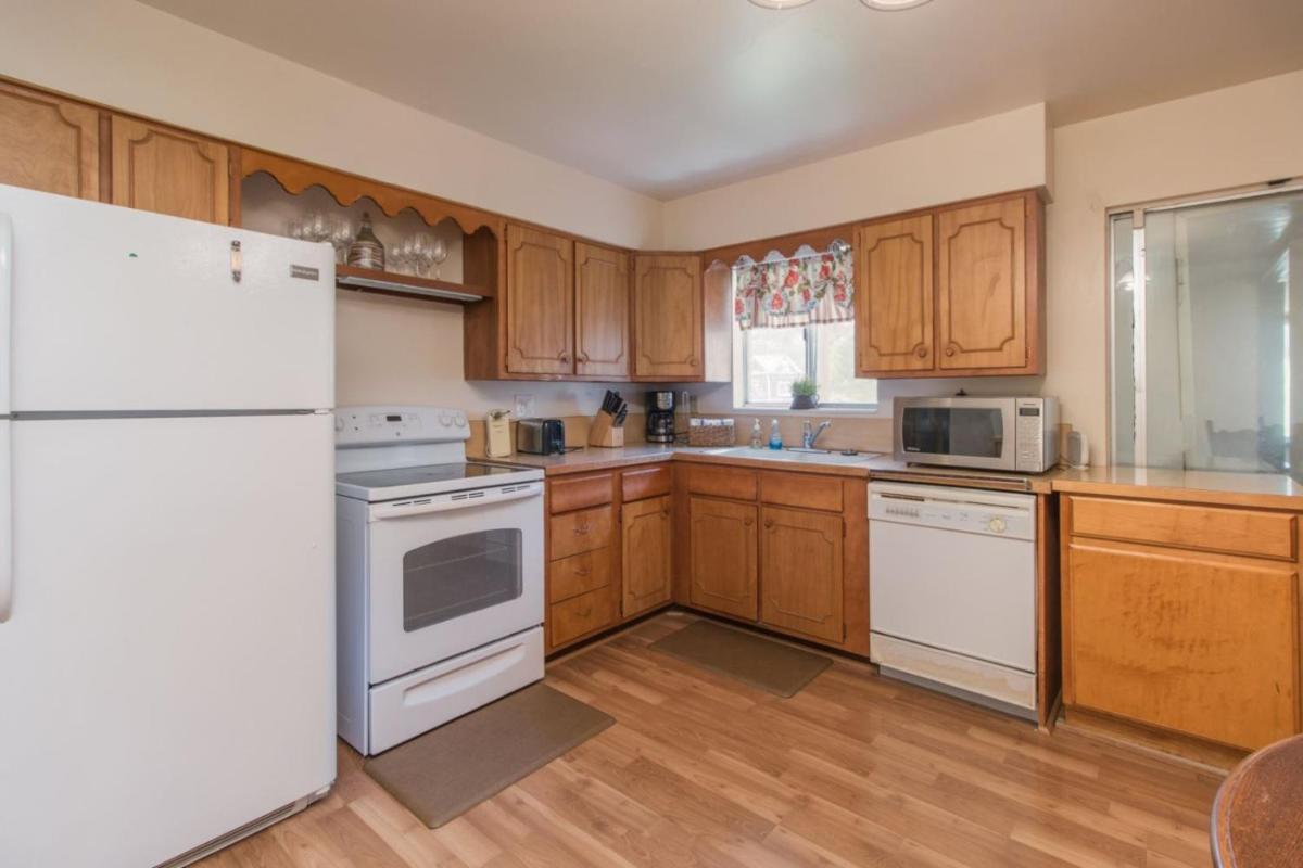 Mt, Carmel Getaway - Housity