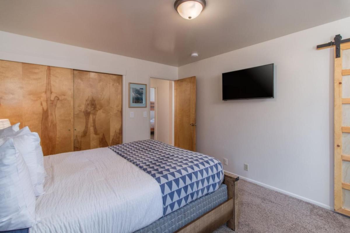 Mt, Carmel Getaway - Housity