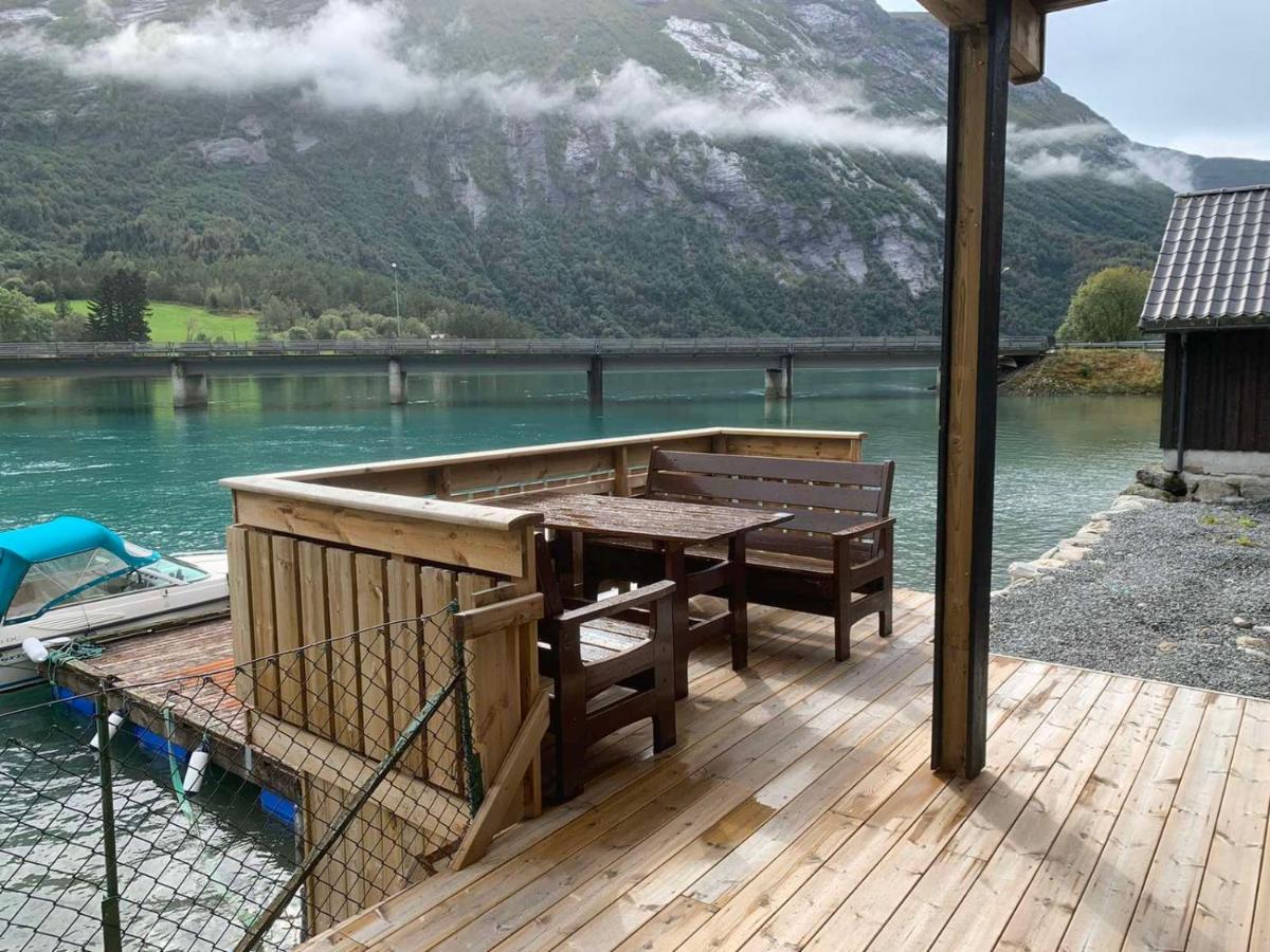 Stryn Crystal Apartments - Waterfront Apartment - Housity