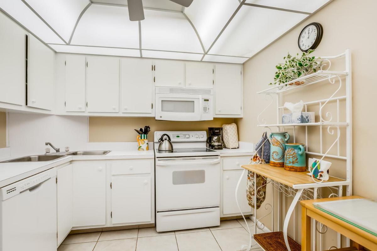 South Seas Sunsations - Housity