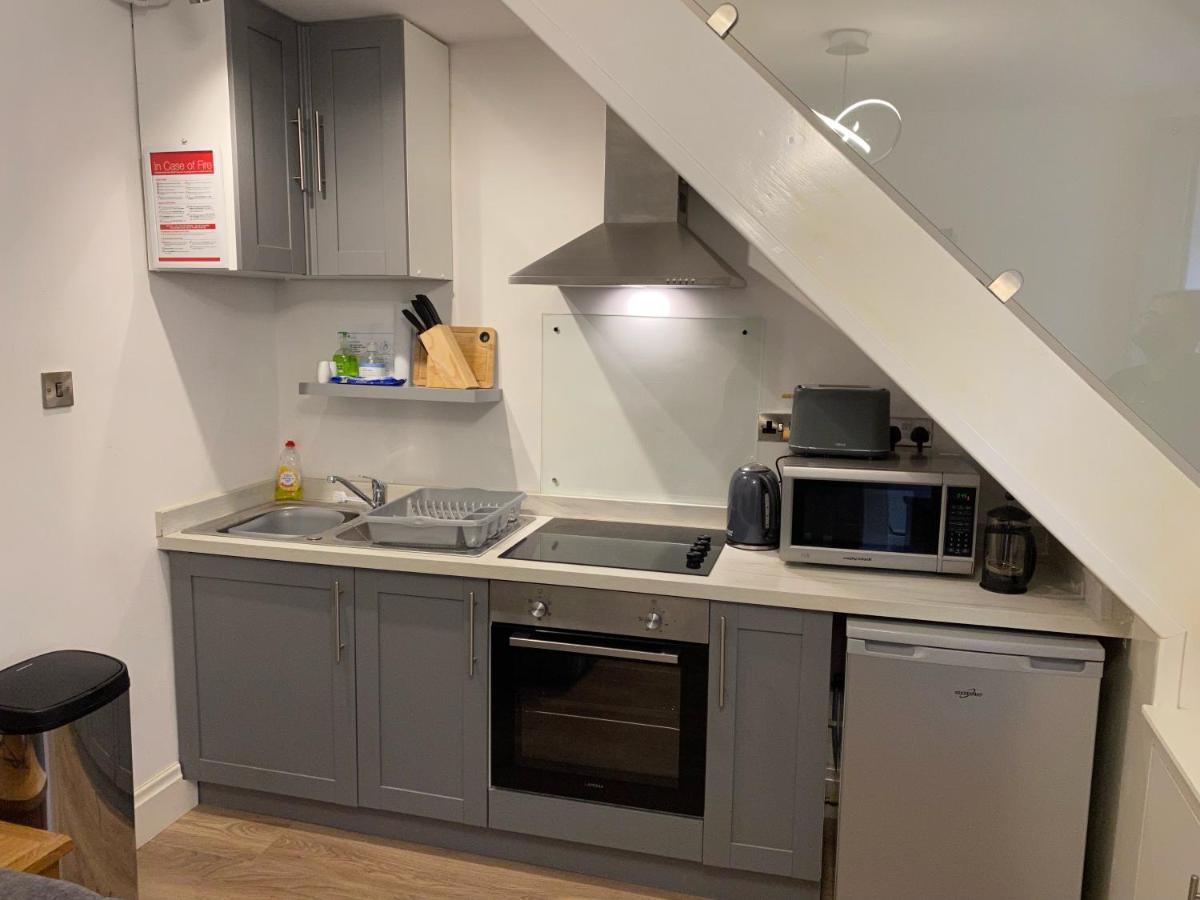 Hidden Gem Cottage, Driffield - Housity