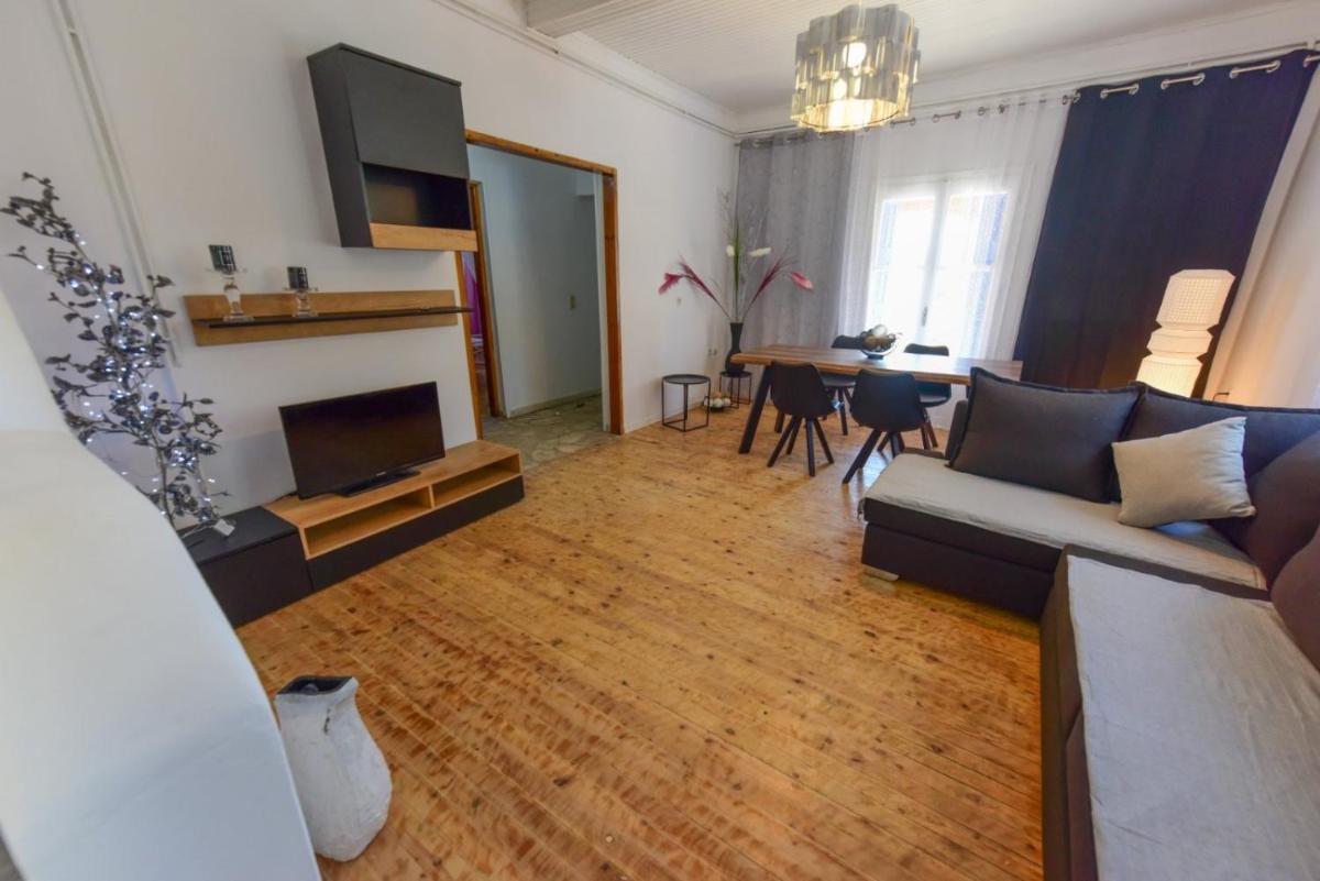 PYTHAGORIO MAGIC VIEw - Housity