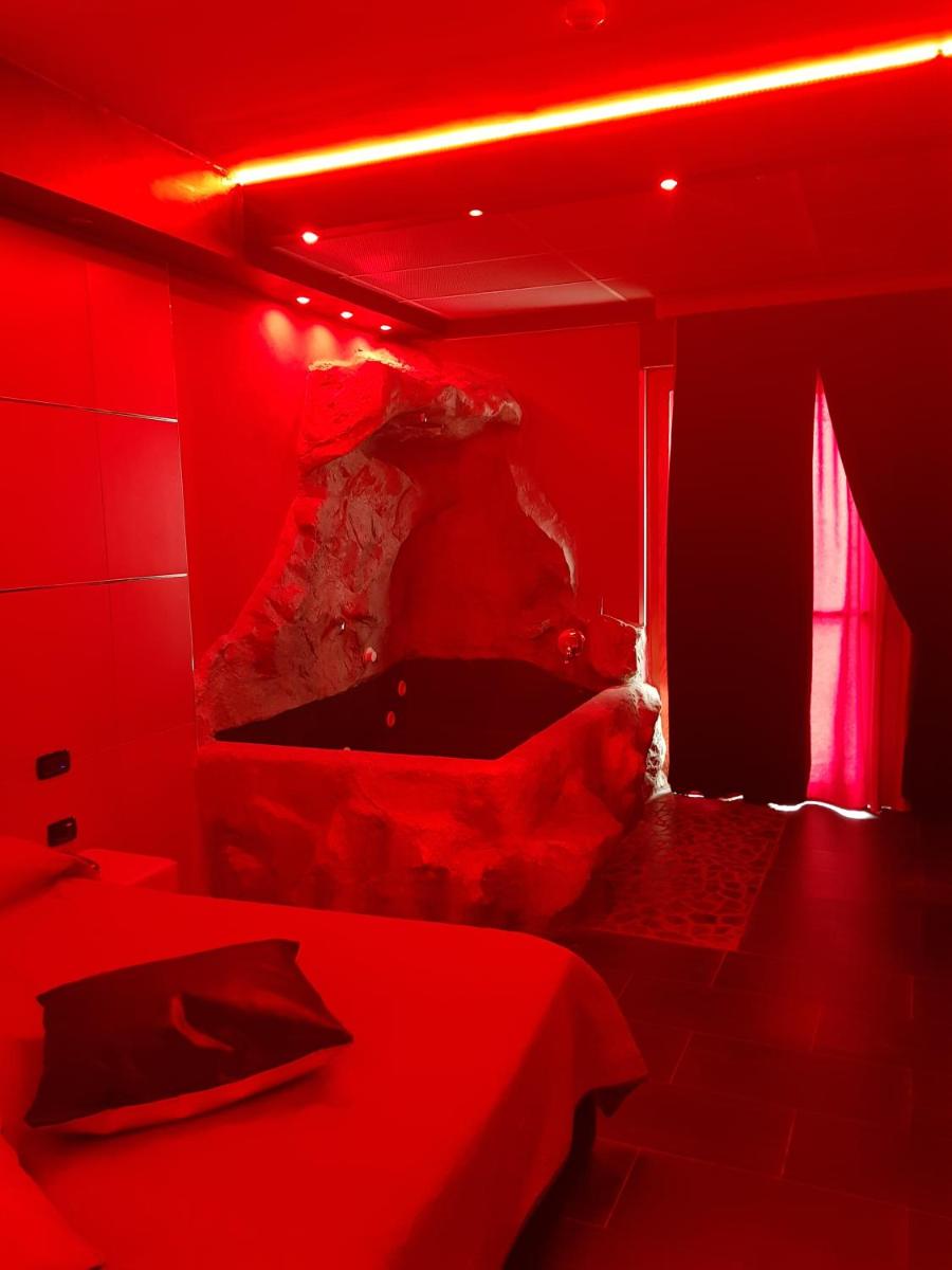 Hotel La Fayette - Housity