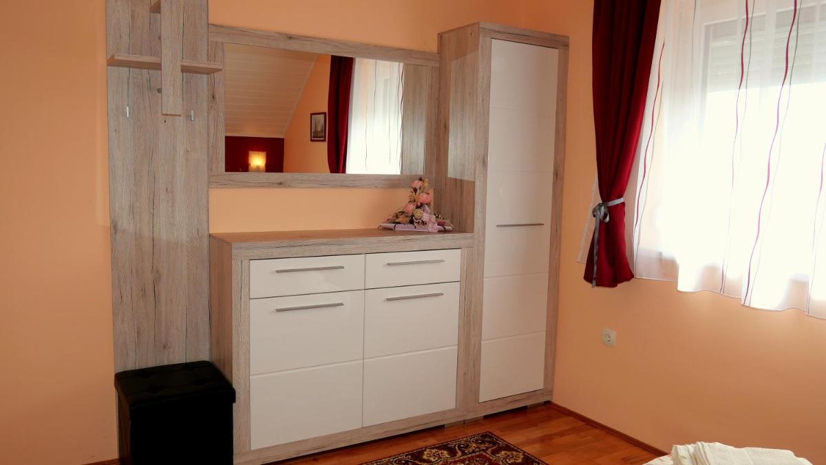 Papp Apartmanház - Housity