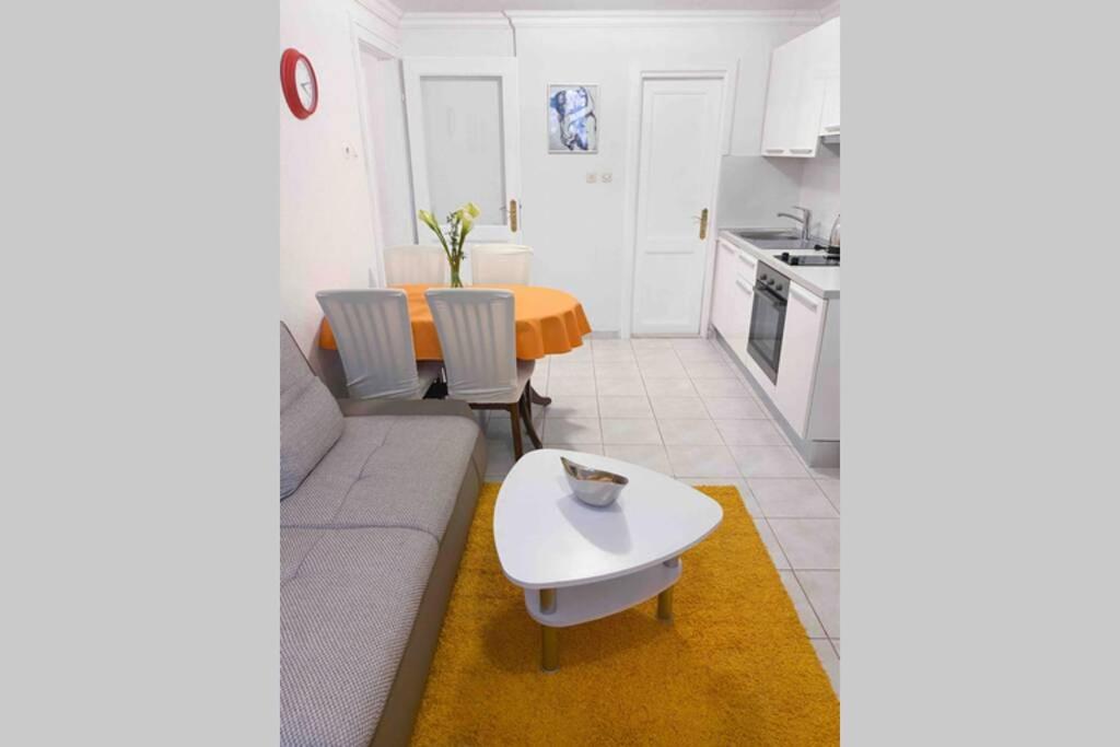 Suitetrails - Cozy apartment Marin in Split