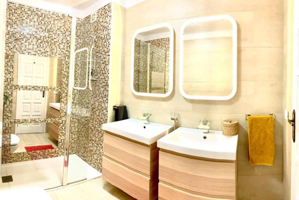Suitetrails - 'Home Sweet Home-Luxury Apartment-Santa Cruz'