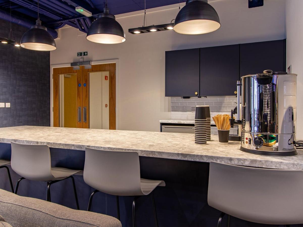 Private Ensuite Rooms and Studio Apartments located in the Heart of Canterbury - Housity