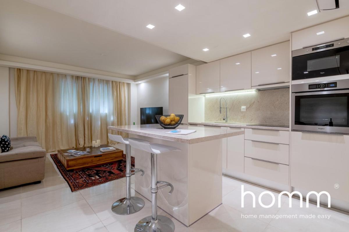 Speusippus homm in Hype Kolonaki - Housity