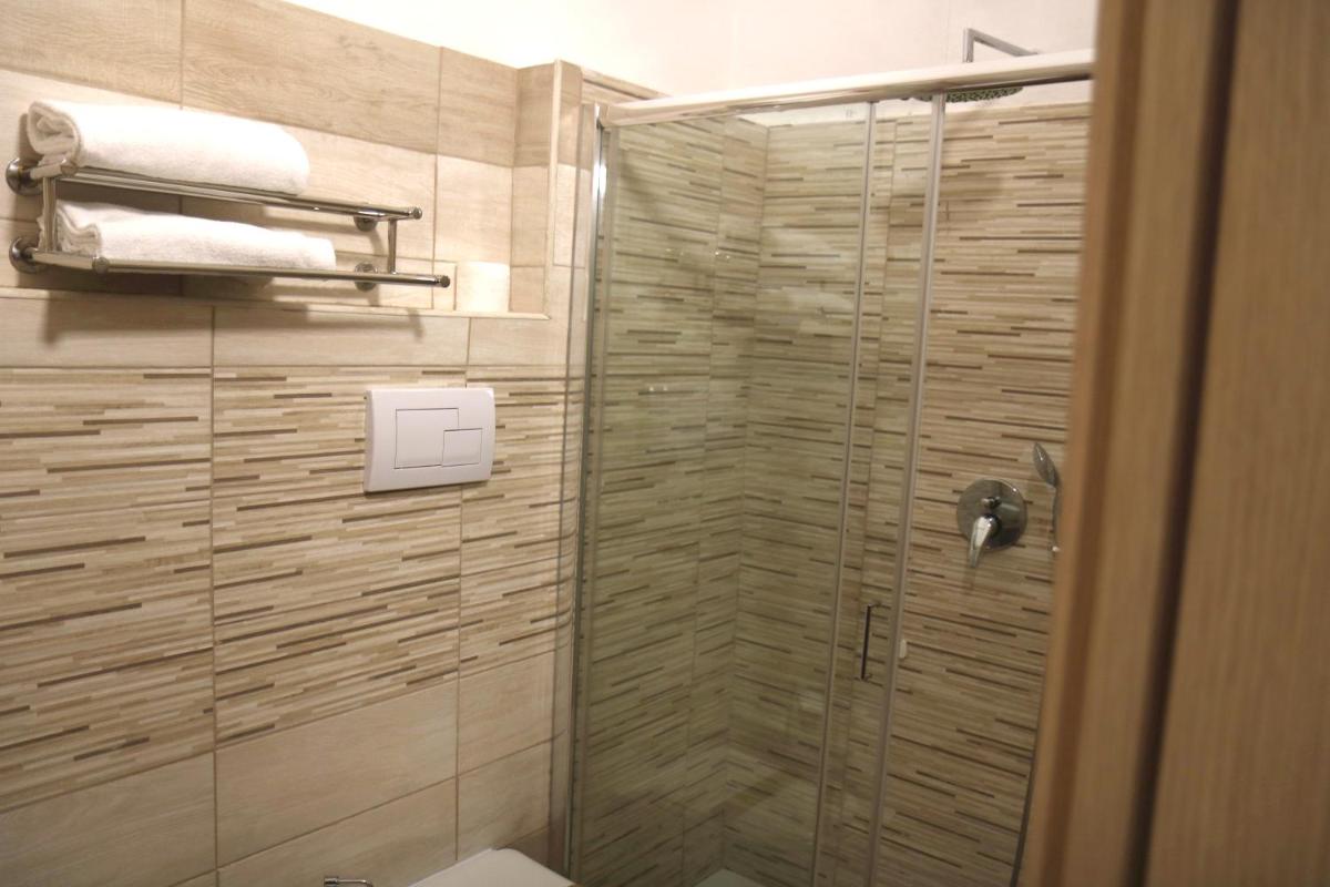 Parco Hotel Granaro - Housity