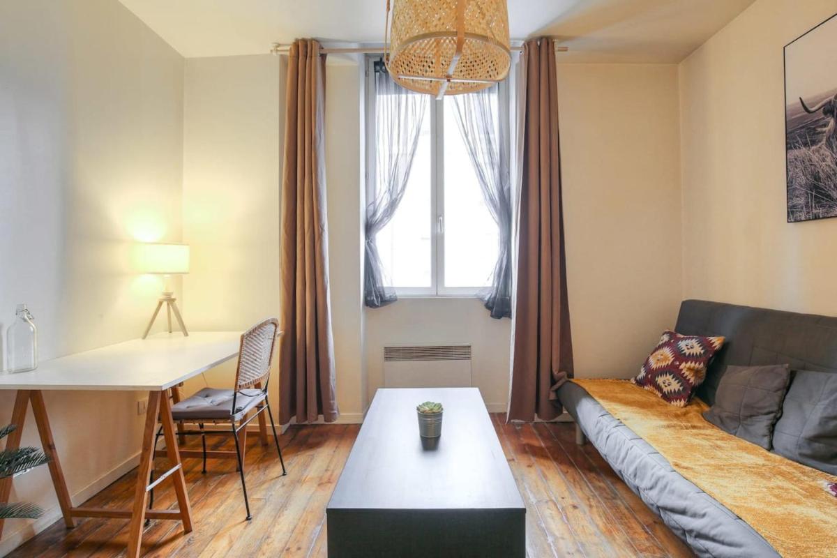 A haven of peace in the heart of the 7th - Housity