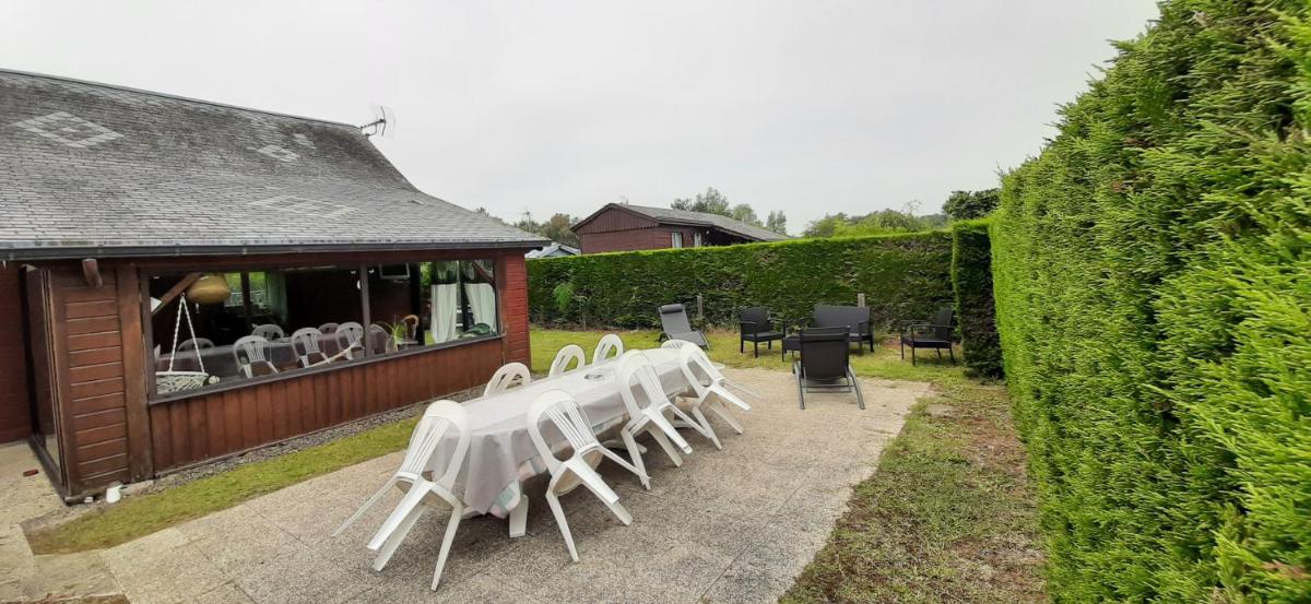 CHALET BORD DE MER - Housity