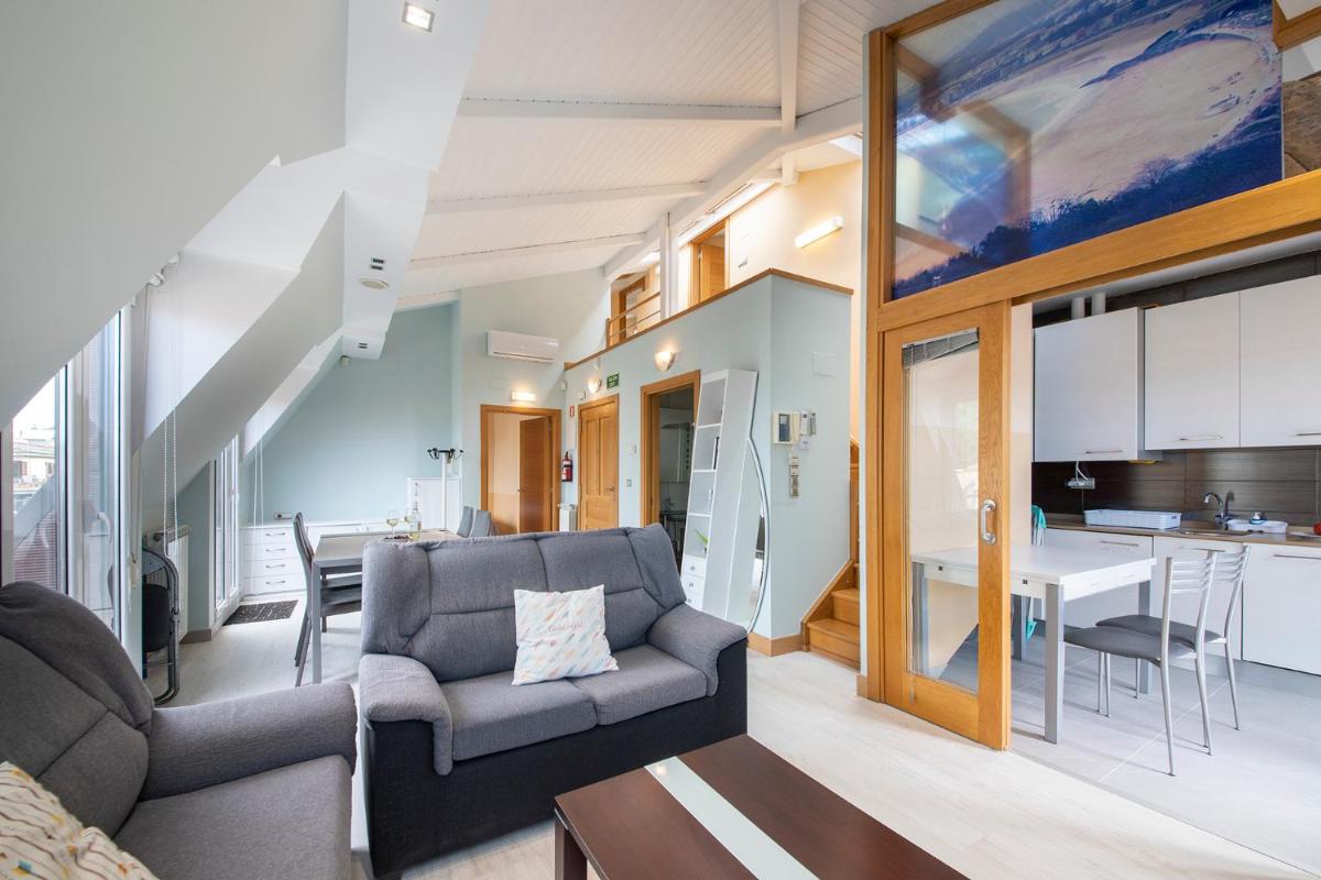 Suitetrails - LUXURY DUPLEX PENTHOUSE WITH TERRACE-OLD TOWN
