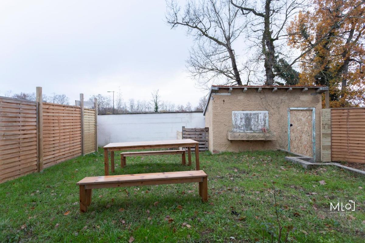 Charité bas Logement 75 m2 avec jardin privé - Housity