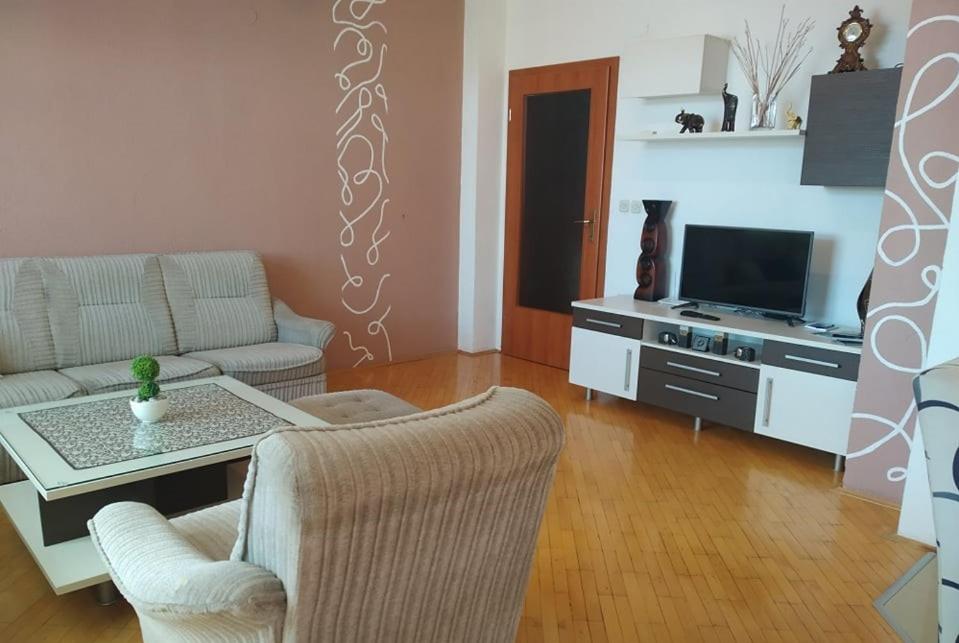 Kalan Apartment - Hizvo