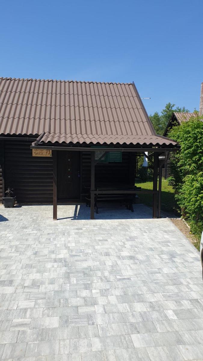 Apartmaji sanje - Housity