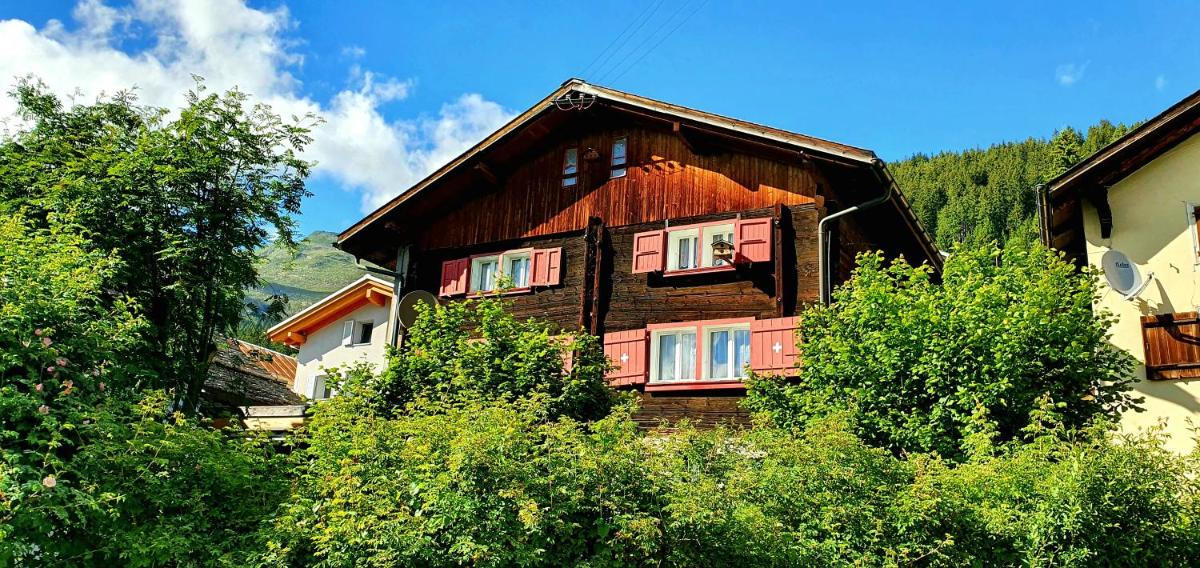 B&B Chalet Della Torre - Housity
